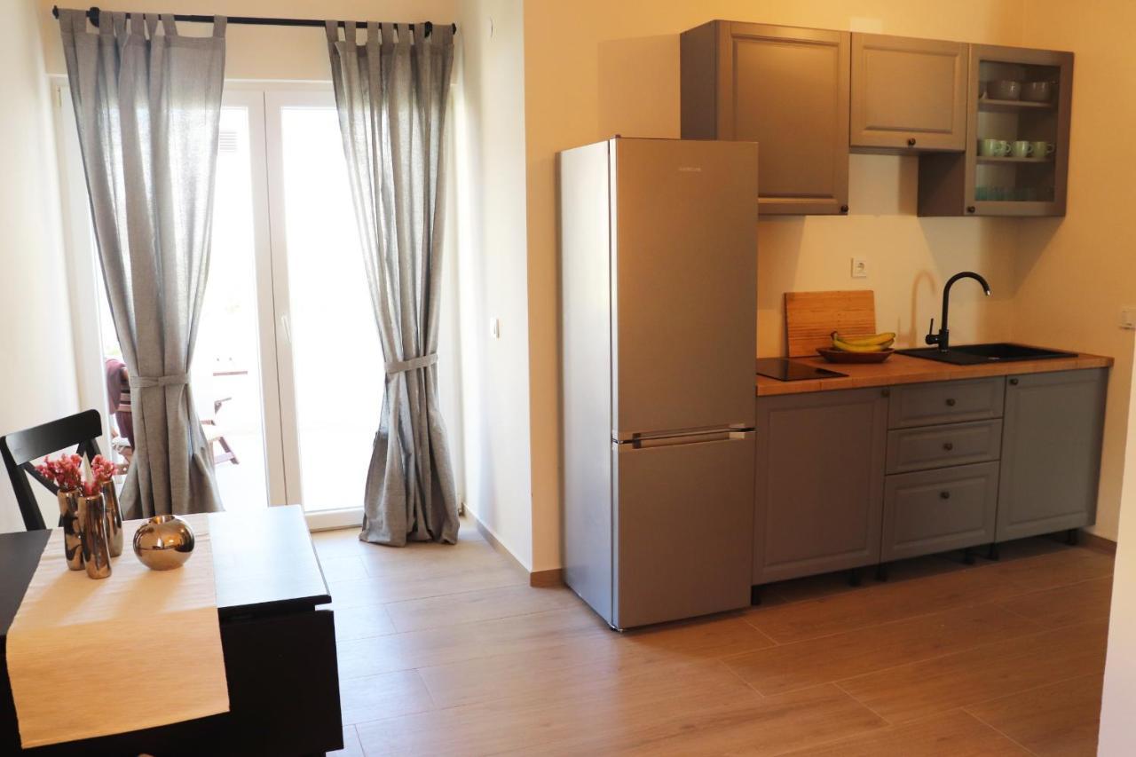 Lavender Rose Apartment
